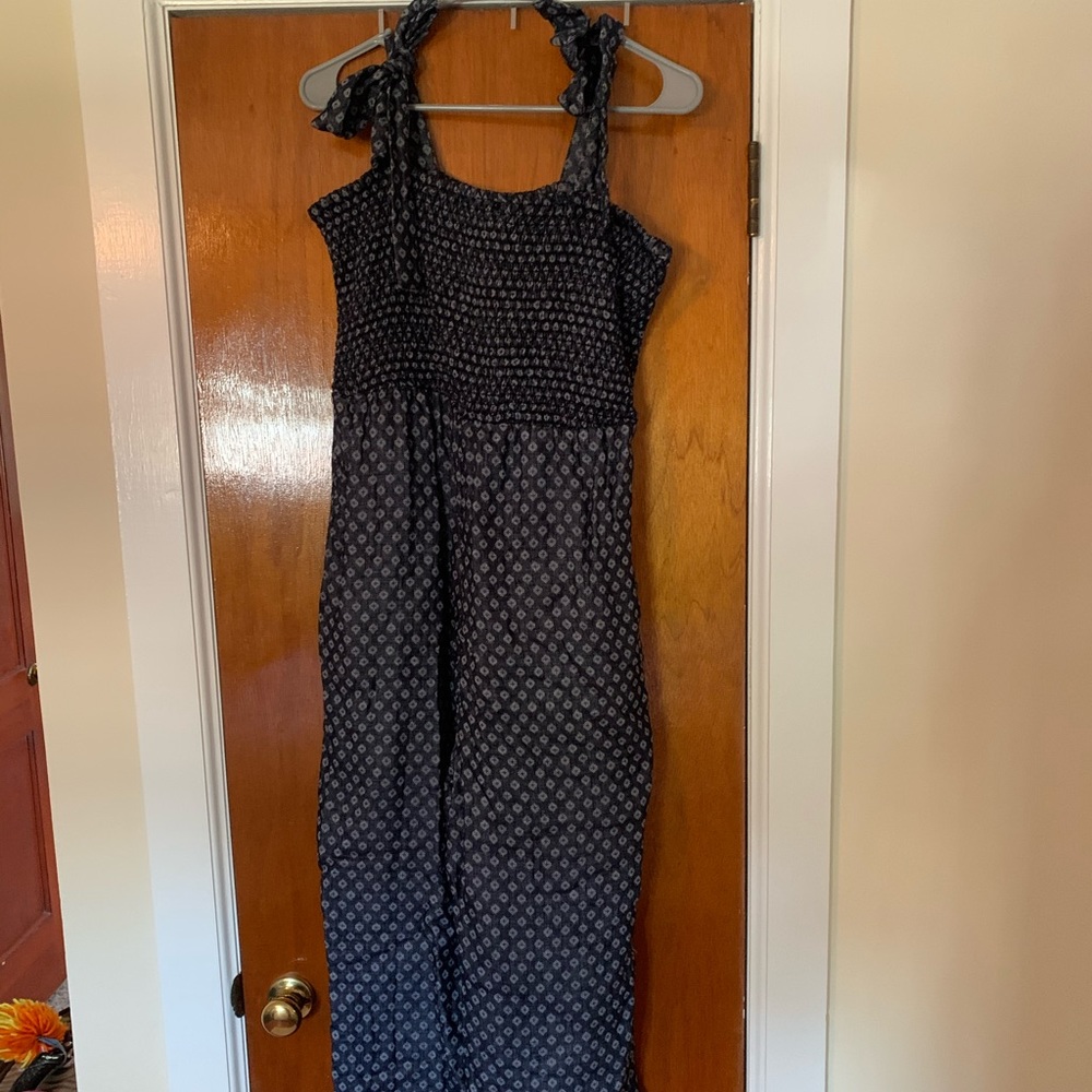 Size Large Navy Blue Romper